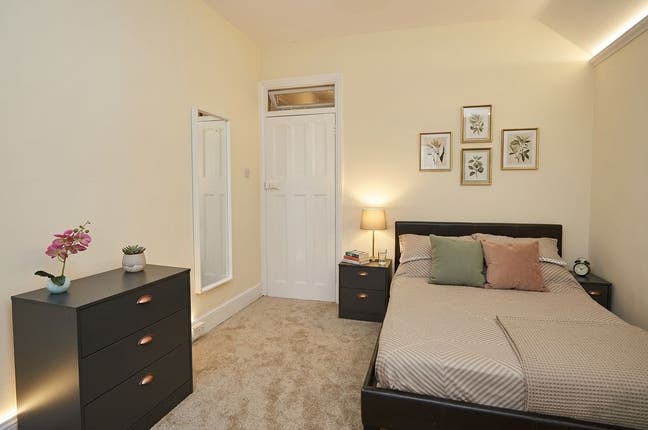 ✨ Amazing Room in SW16 - Available 20th May  Main Photo