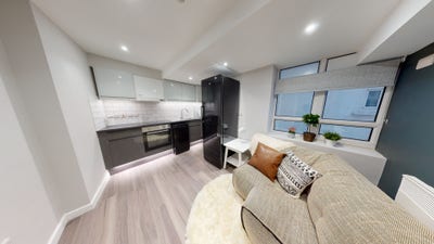 3 bed student house to rent Main Photo