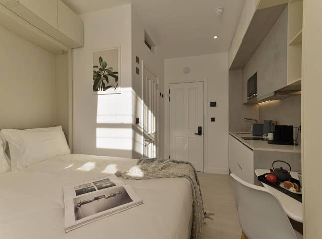  Bills Included, Roof Terrace, Short/Long Lets 🔥  Main Photo