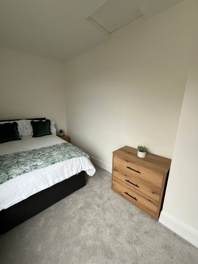 🏡Double Room in Fratton - Close to St Marys🏡  Main Photo