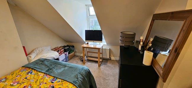Double Rooms in Professional Guildford Townhouse  Main Photo