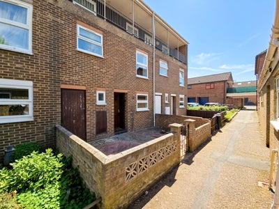 Bedrooms near City - Canterbury Place NR2 Main Photo