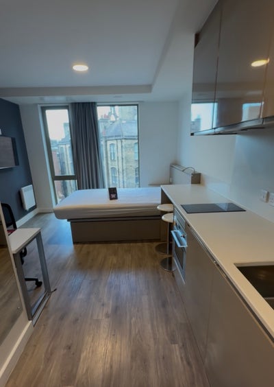 Summer/Short stay - Studio tenancy takeover Main Photo