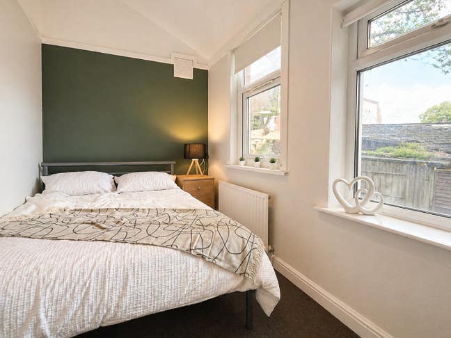 🔥 Must-See! Brand New Refurb in Headingley!🔥  Main Photo