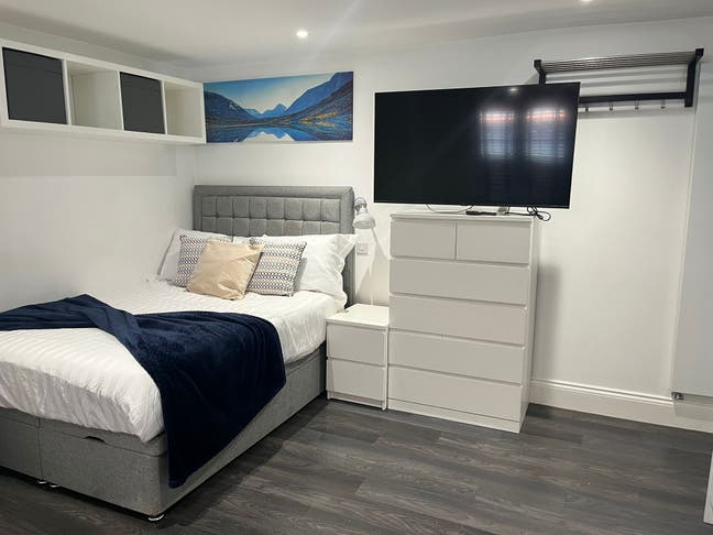 Flatlet Room in Southsea Main Photo