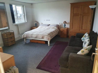 Modern Double and Single Rooms Bristol bills inc Main Photo