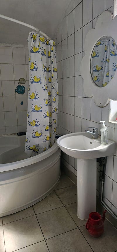Box Room for Rent – IG11 Barking, London Main Photo