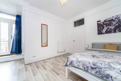 Couples Room in Prime Hammersmit🌳  Main Photo