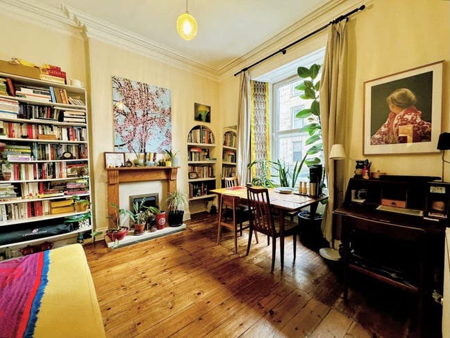 Cosy 1 bed flat in very central location Main Photo