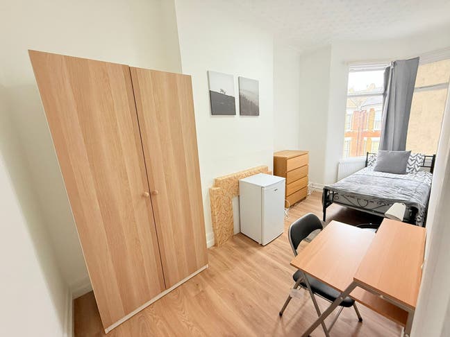 Rooms in House In Stoke Newington All Included Main Photo