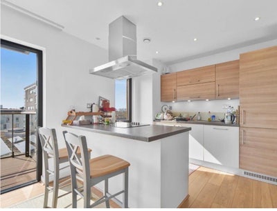 1 Month Sublet - En-Suite - Limehouse/Poplar Main Photo