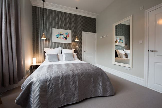 ✨ Stunning Ensuite Rooms | Newly Renovated Hmo  Main Photo