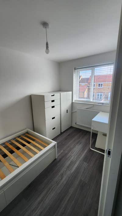 House Share in a Newly Built Property, Bills Inc Main Photo