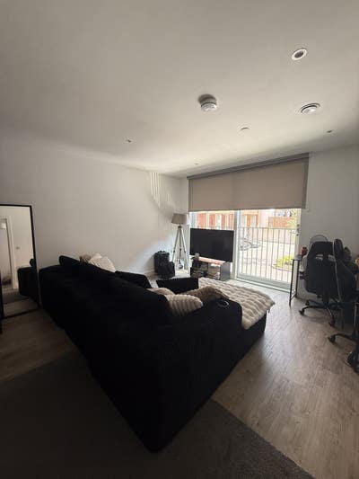 1-bedroom apartment, spacious and comfortable  Main Photo