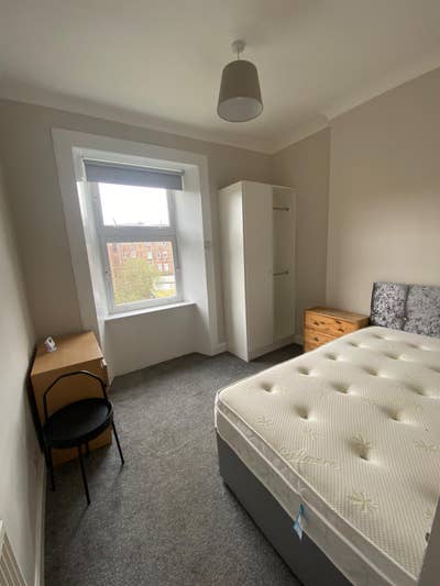 Looking for a flatmate to move in on 01/05 Main Photo