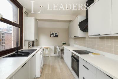 Ford Lane CW1 - Available Now  Main Photo