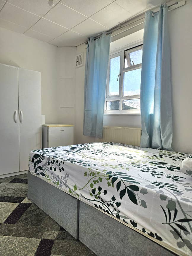 Double Room   Main Photo