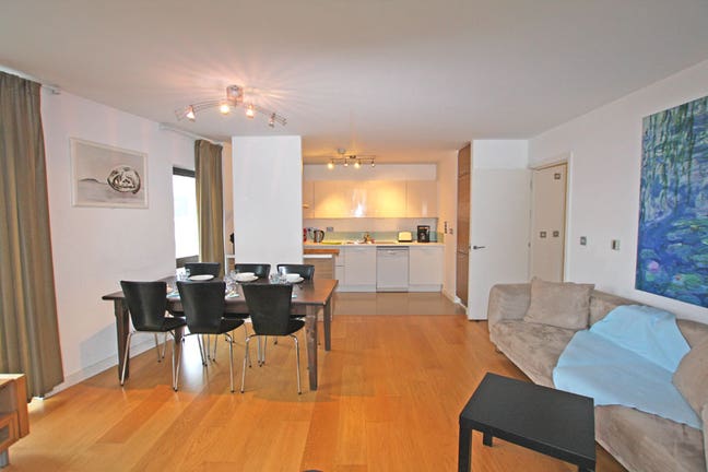 845 sq ft ***So Light and Bright***  2Bd 2Bth Main Photo