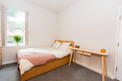 ** West Bridgford Spacious Rooms ** Main Photo