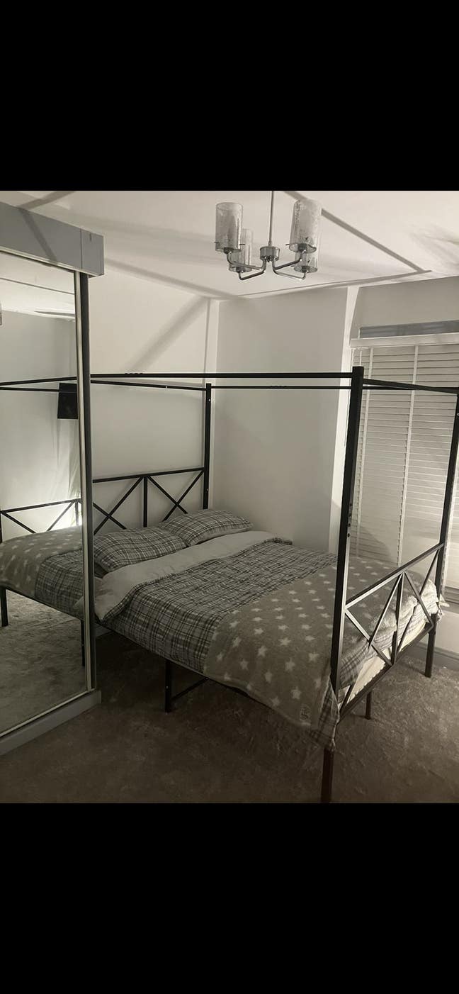 Large house in great location  Main Photo