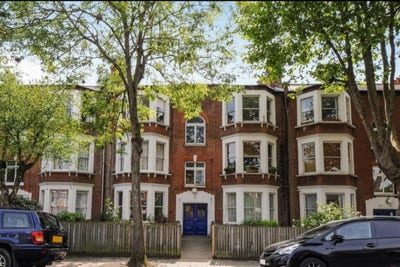 Large Room • 10Mins Clapham South  • Great House Main Photo