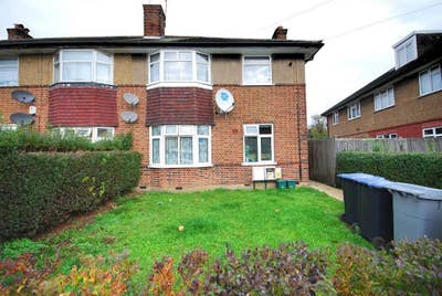 2bedroom ground floor maisonette with big garden Main Photo