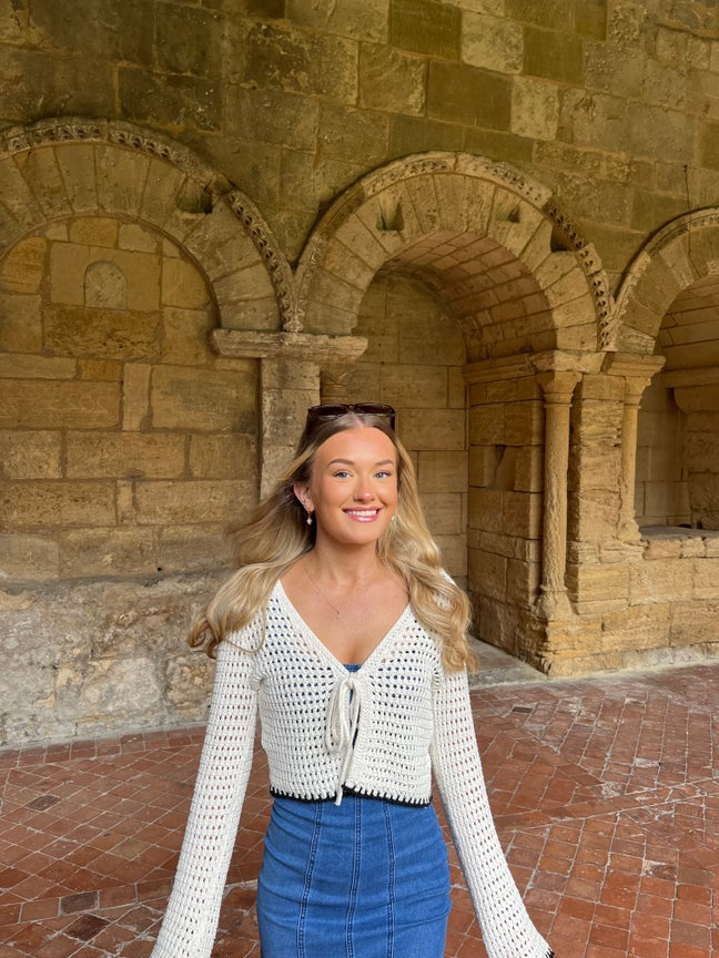 Looking for a social house share :) Main Photo