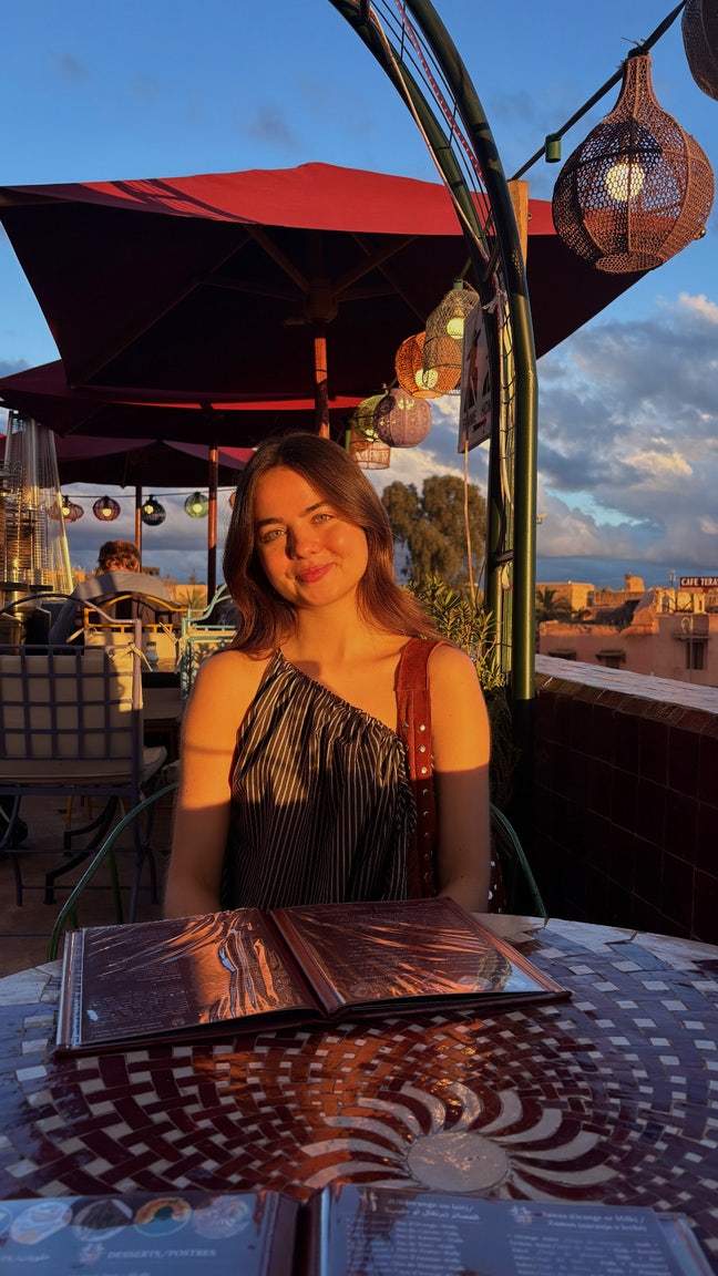 Looking for a double room!  Main Photo