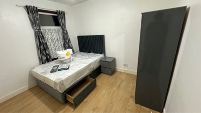 Furnished Room Available in Ilford - Bills inc Main Photo