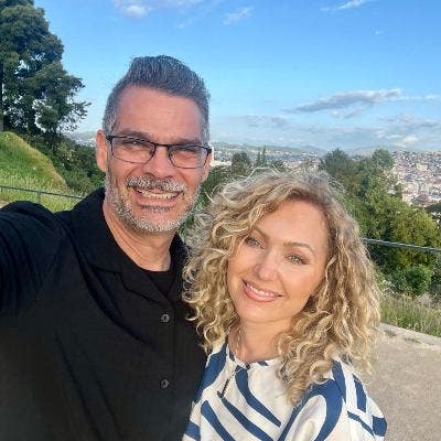 Couple looking for flat or room Main Photo