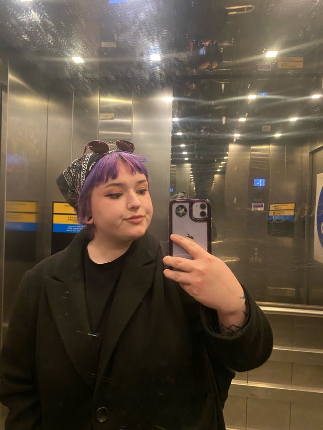 Room needed by end of may  Main Photo