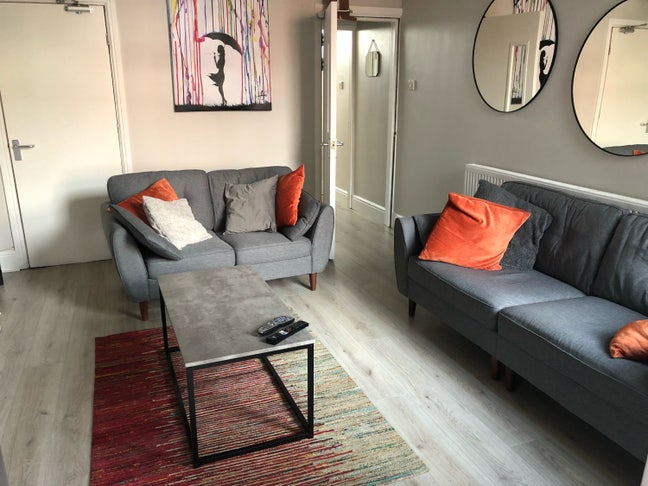 Beautiful 5 bed student house close to the city Main Photo