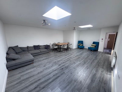 Modern En-Suite Rooms | All Bills Included  Main Photo