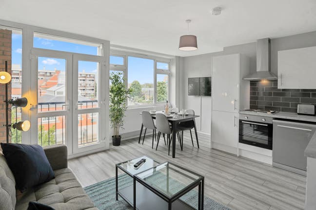 XL Room+Garden–Shoreditch–Walk To City 🌿🏡✨ Main Photo