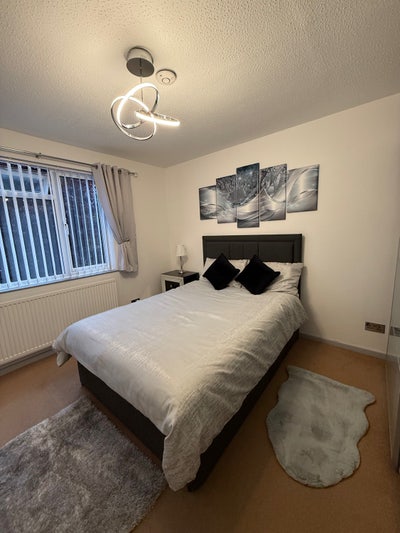 Double room near hoaptials and BMW  Main Photo