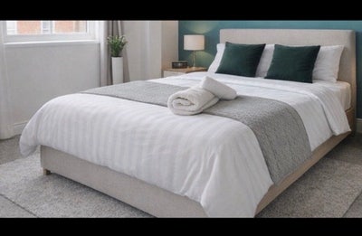 Room available  Main Photo