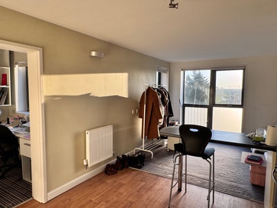 Cheap one bedroom one living room rental Main Photo