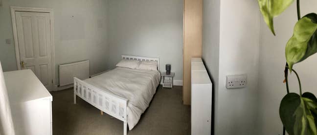 Large furnished double room in Central Southsea Main Photo