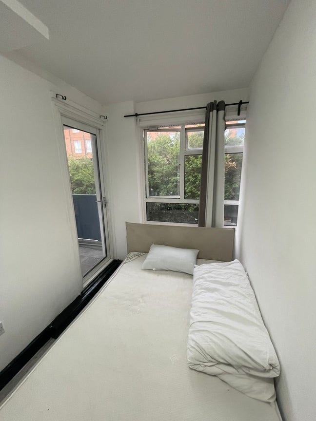 NOW: 10min to Wapping | Five Brand new rooms!! Main Photo