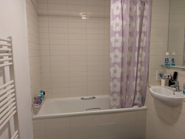 Double room for rent  Main Photo