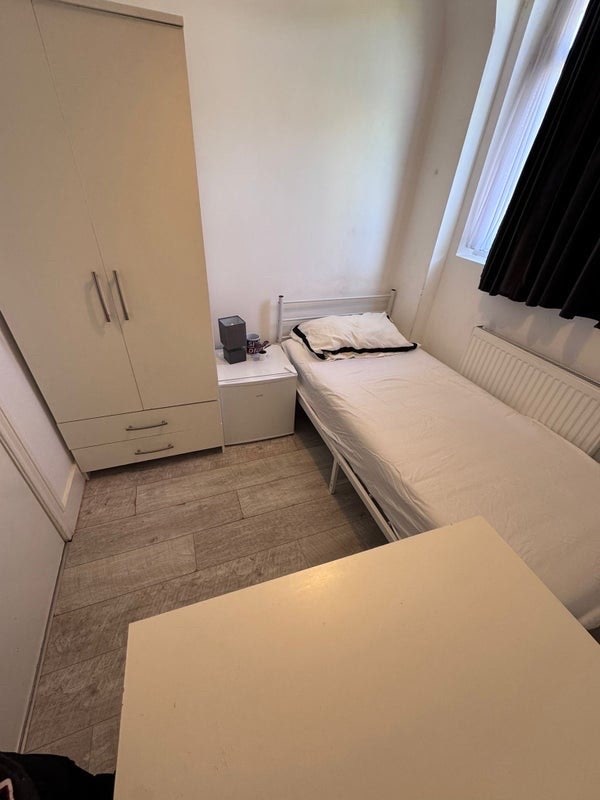 ✨ 🛏️ Single Room to Let in Streatham Main Photo