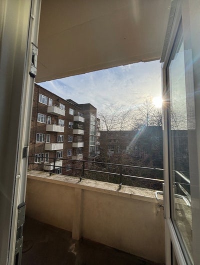 2 Bedroom Available in Balham Main Photo