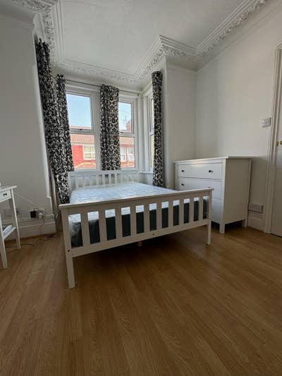 Cosy Double Room in Gillingham  Main Photo