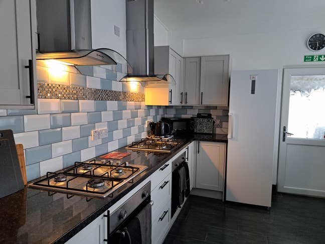  Room Available in a Large Clean Furnished Propery Main Photo