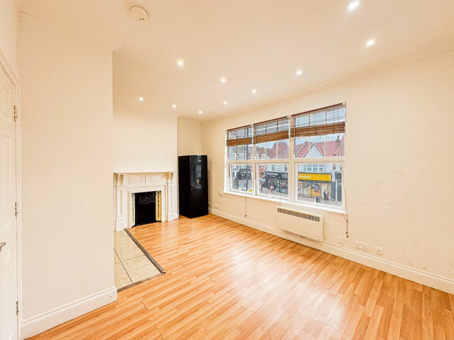 A beautiful 1 bedroom flat in North Finchley, N12 Main Photo