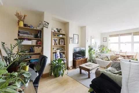 Studio flat in Bath Main Photo