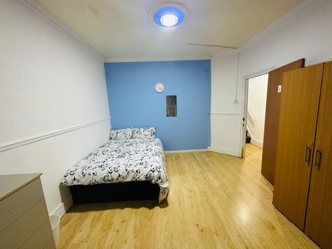 Double Room in E7 🏠 Forest Gate / Woordrange Park Main Photo