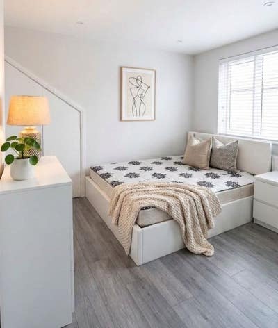 Spacious Sunny Double Room in Harrow HA1  Main Photo