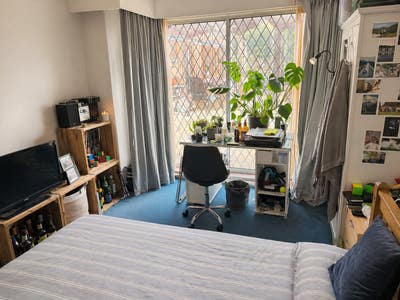 Student House| Eastfield Crescent | Bills Included Main Photo