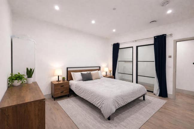 Big room, own bathroom in Clapham North Main Photo